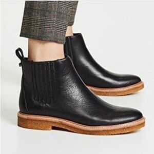 Botkier Chelsea Leather Boots Black Size 8, EUC